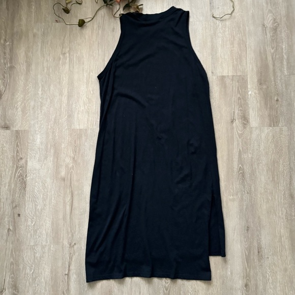 ELECTRIC & ROSE posey midi dress black slits - Picture 5 of 6
